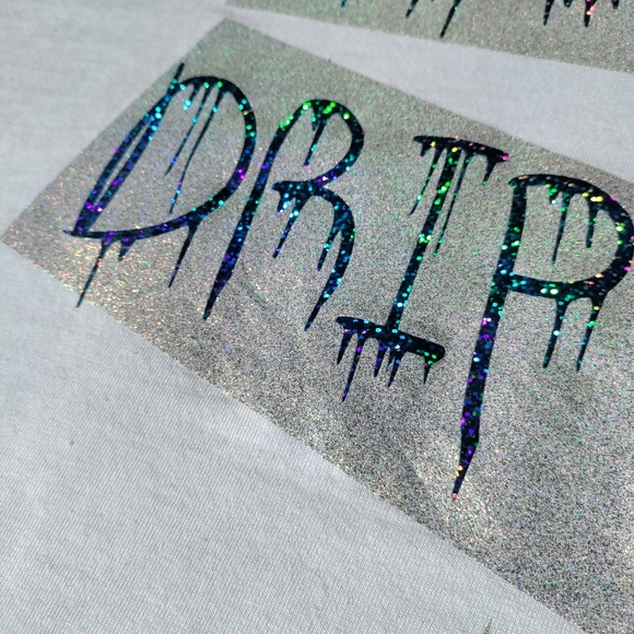 📸 Dripping Hebrew T-shirt - Picture 16 of 17